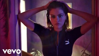 selena gomez souvenir