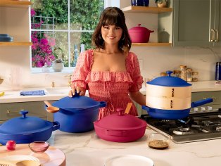 selena gomez kitchenware