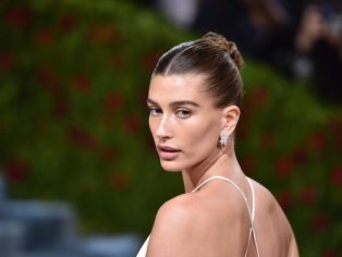 justin bieber 4 years old