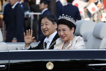 receitas diante do trono infantil