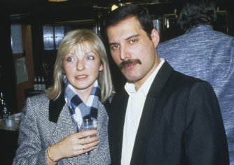 freddie mercury and mary austin