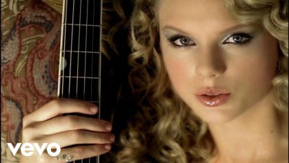 taylor swift guitar