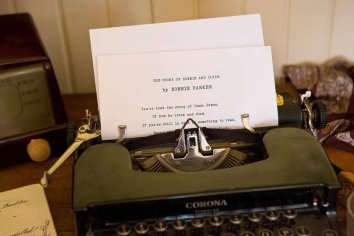 where are bonnie and clyde buried