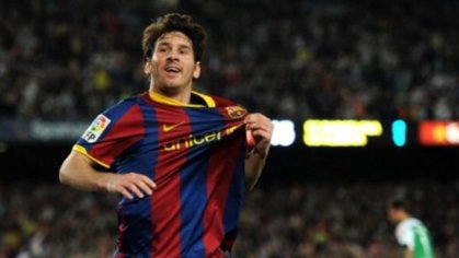 lionel messi at 23 years old